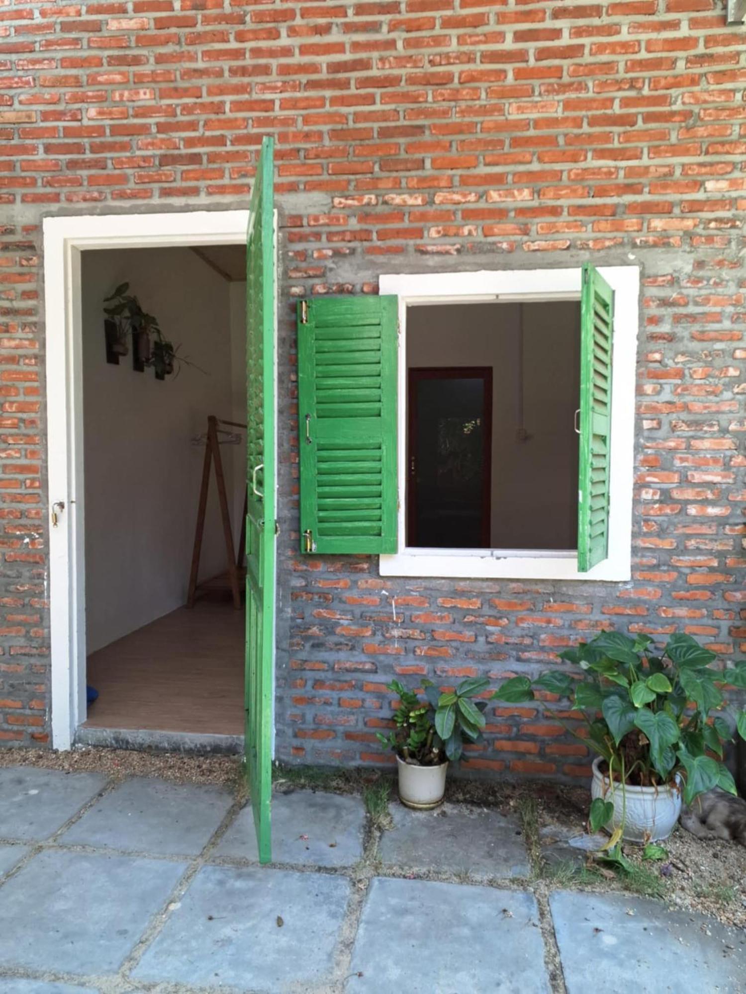 Homestay Dat Phu Туихоа Экстерьер фото